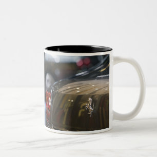 SCHWEIZ, GENF: 75. jährliche Genfer Auto 3 Zweifarbige Tasse