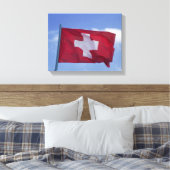 Schweizer Flagge (RF) Leinwanddruck (Insitu (Schlafzimmer))