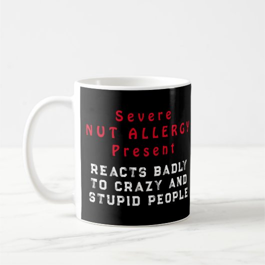 Schwere Nut Allergie vorhanden - Reaktionen schlec Kaffeetasse (Links)