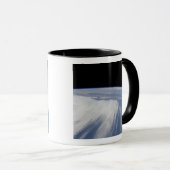 Schwere Wolkendecke über den Pazifik Tasse (VorderseiteRechts)