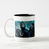 schwerer Schnappschuss mit Todesfressern 1 Zweifarbige Tasse (Links)