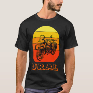 Schwermotorräder der Sowjetunion wie URAL haben ke T-Shirt