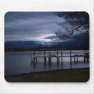 Schwermütiger See Mousepad