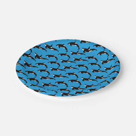 Schwertwal-Muster: Blau Pappteller (Schrägansicht)