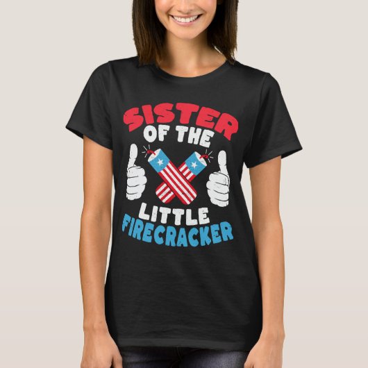 Schwester des kleinen Firecracker am 4. Juli T-Shirt (Vorderseite)