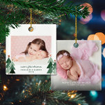 Schwester erste Weihnachten Rustikale Bäume 2 Foto Keramikornament<br><div class="desc">Sister's First Christmas ist die perfekte Wahl für Baby's First Christmas! Niedliche, moderne und dennoch rustikale Weihnachtsfeiertage Foto Square Ornamente mit bezaubernden kleinen Wäldern von rustikalen Weihnachtsbäumen und frohe Weihnachten in der modernen Typografie. Fügen Sie 2 Ihrer Lieblings-Fotos für den perfekten Ornament! Bitte kontaktieren Sie uns unter cedarandstring@gmail.com , wenn...</div>
