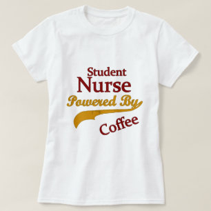 Schwesternschülerin angetrieben durch Kaffee T-Shirt