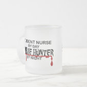 Schwesternschülerin-Zombie-Jäger Mattglastasse (Vorderseite Links)
