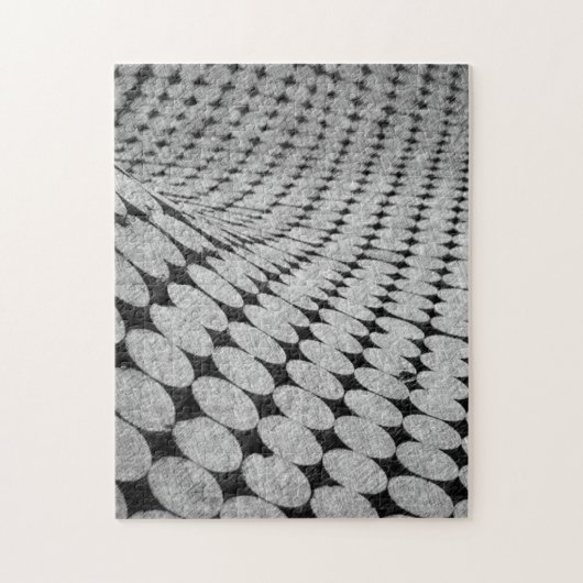 Schwieriges monochromatisches optische Illusion Puzzle (Vertikal)