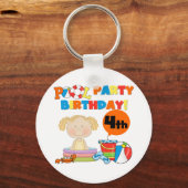 Schwimmbad Party 4. Geburtstag Tshirts und Geschen Schlüsselanhänger (Vorderseite)