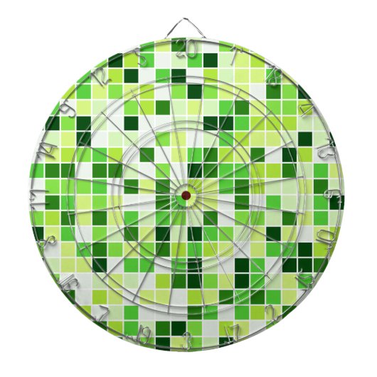 Schwimmbecken, grüne Mosaikfliesen, geometrisches  Dartscheibe (vorne)