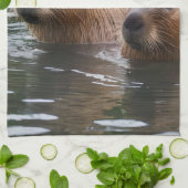 Schwimmen der Capybaras im Fluss, Geschirrtuch (Gefaltet)