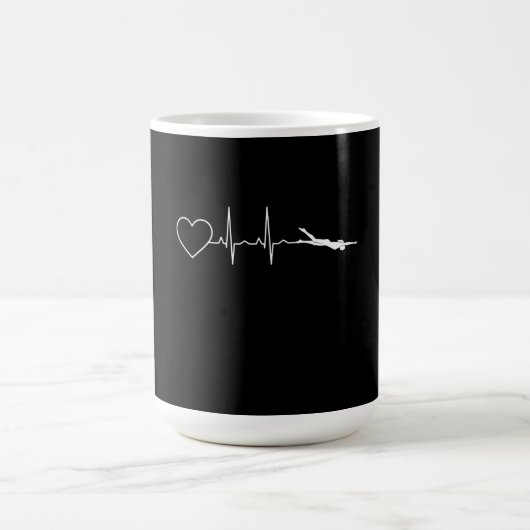 Schwimmen - Herzschlag Kaffeetasse (Mittel)