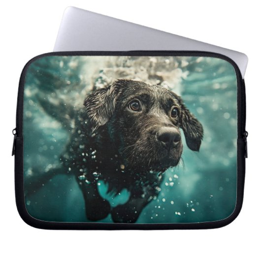 Schwimmen Labrador Puppy Underwater Design Laptopschutzhülle (Vorderseite)
