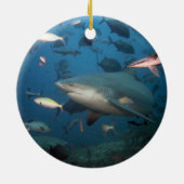 Schwimmen mit Haien Keramikornament (Hinten)