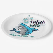 schwimmen mit Haien Pappteller (Schrägansicht)