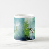 Schwimmen mit Lachs-Tasse Kaffeetasse (Mittel)