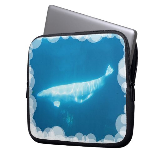 Schwimmen-Weißwal-Wal-Notizbuch-Hülse Laptopschutzhülle (Vorderseite Links)