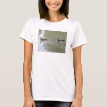 Schwimmende Enten