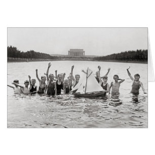 Schwimmende Jungen, 1926