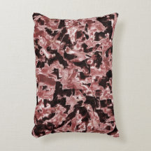 Schwimmende Kupfer- oder Felsschaufeln über dunkel