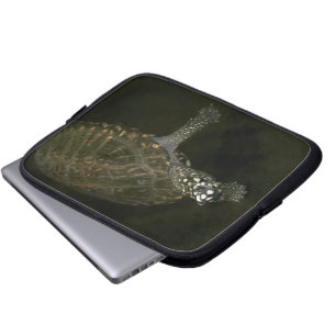 Schwimmende Schildkröte Laptopschutzhülle