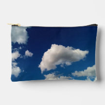 Schwimmende weiche Wolken