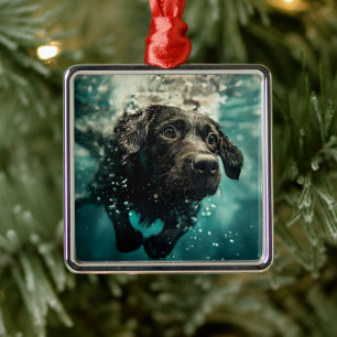Schwimmender Labrador Welpe Unterwasser Design Ornament Aus Metall
