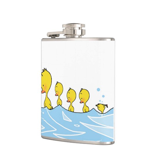 Schwimmenentenfamilie Flachmann (Links)