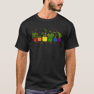 Schwuler Gärtner pflanzt LGBT-Stolzgarten T-Shirt