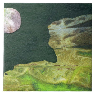 Sci-Fi rosa Mond in niedriger Umlaufbahn um die We Fliese