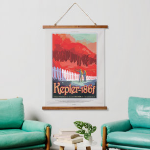 Sci-Fi Travel Ad, Planet Kepler-186f Wandteppich Mit Holzrahmen