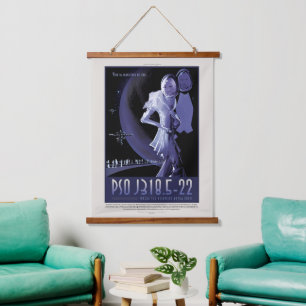 Sci-Fi Travel Ad, Planet PSO J318.5-22 Wandteppich Mit Holzrahmen