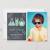 Science Experiment Black Chalkboard Foto Geburtsta Einladung (Vorderseite)