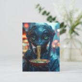 Scifi Alien Eating Ramen Postkarte (Stehend Vorderseite)