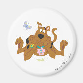 Scooby-Doo Admiring-Blume Magnet (Vorne)