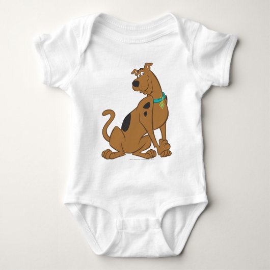 Scooby-Doo Bashful-Pose Baby Strampler (Vorderseite)
