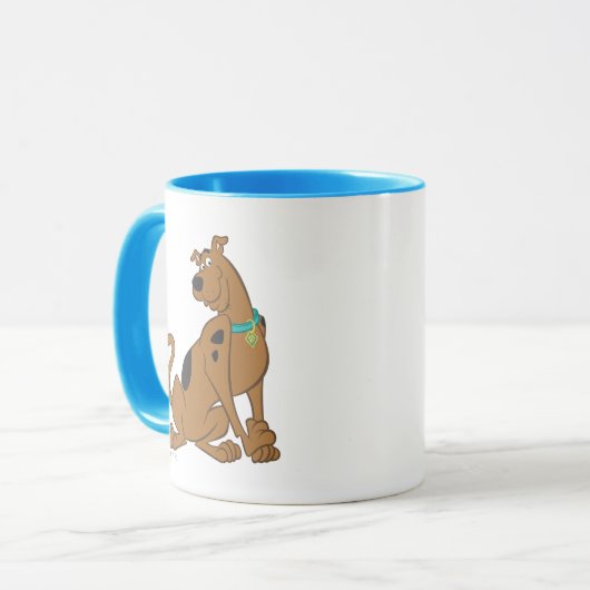 Scooby-Doo Bashful-Pose Tasse (Vorderseite Links)