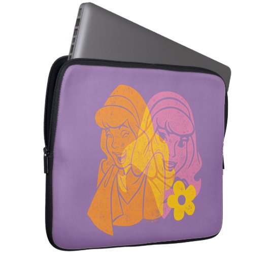 Scooby-Doo | Daphne Blume Portrait Laptopschutzhülle (Vorne Rechts)