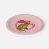 Scooby-Doo Holding Heart Lolipops Pappteller (Schrägansicht)