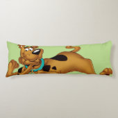 Scooby-Doo lying Down Seitenschläferkissen (Vorderseite)
