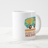 Scooby-Doo Mystery Machine "Peddle to the Meddle" Jumbo-Tasse (Vorderseite Rechts)