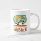 Scooby-Doo Mystery Machine "Peddle to the Meddle" Jumbo-Tasse (Rechts)