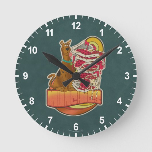 Scooby-Doo | Pile of Pizza "Munchies" Graphic Runde Wanduhr (Vorderseite)