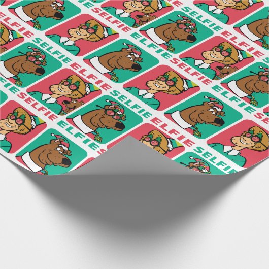 Scooby-Doo & Shaggy "Elfie Selfie" Geschenkpapier (Ecke)