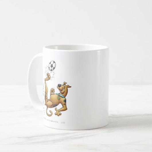 Scooby-Doo Soccer Overhead Kick Airbrush Kaffeetasse (Vorderseite Links)
