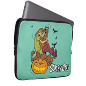 Scooby-Doo und Shaggy Halloween Fright Laptopschutzhülle (Vorne Rechts)