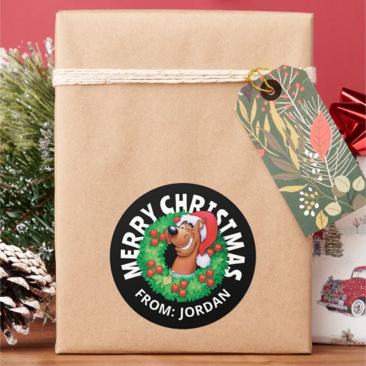 Scooby im Weihnachtskranz | PERSONALISIERT Runder Aufkleber (Feiertag)
