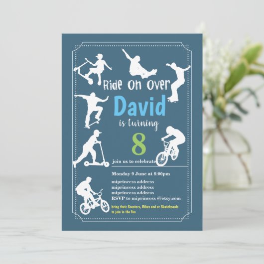 Scooter, Bikes und oder Skateboards, fahren weiter Einladung (Stehend Vorderseite)