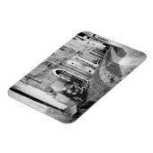 Scooter in einer Straße in Italien in Schwarz-Weiß Magnet (Linke Seite)